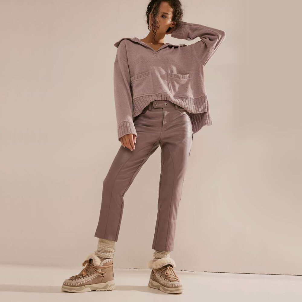 Women's Lavender Sweater